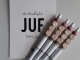 juffen pennen met de letters juf