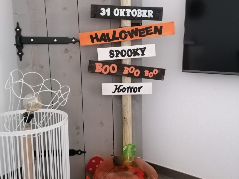 wegwijzer Halloween